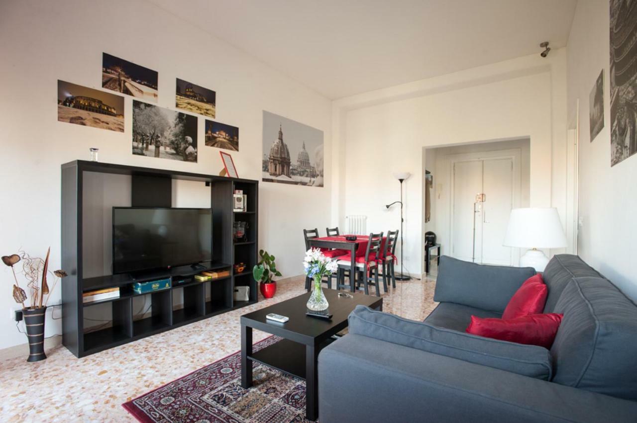 Dimora Vatican Clodio Apartment Rome Bagian luar foto